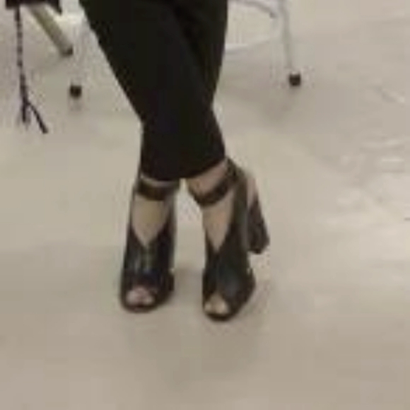 Nine West Shoes - Picture 2 of 5